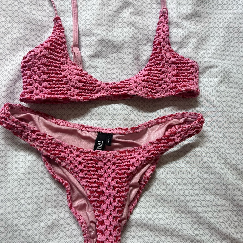 Triangl Swimwear Vibrant Pink Crochet Set and Triangl swimwear in Blue set